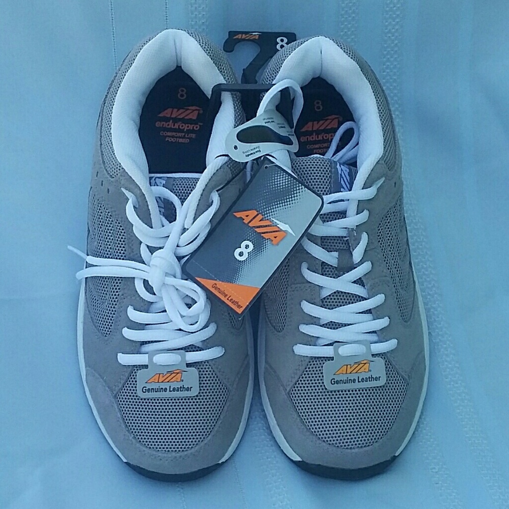 Men's Athletic Shoes Sz 8 Avia Sneakers NWT